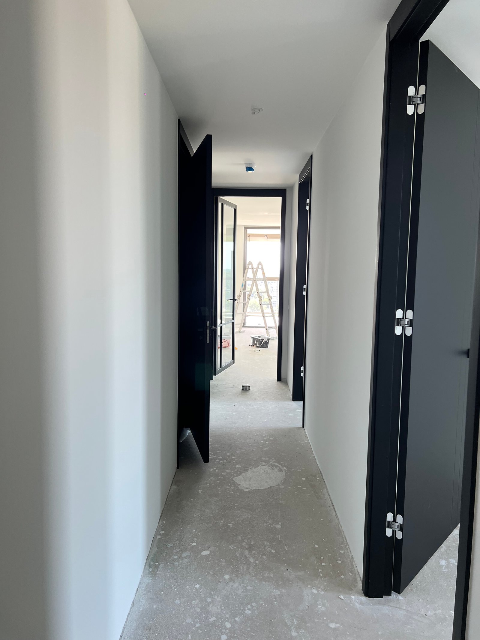 Appartement Rotterdam – 250 m² Renovlies  Schilderwerk – foto 3