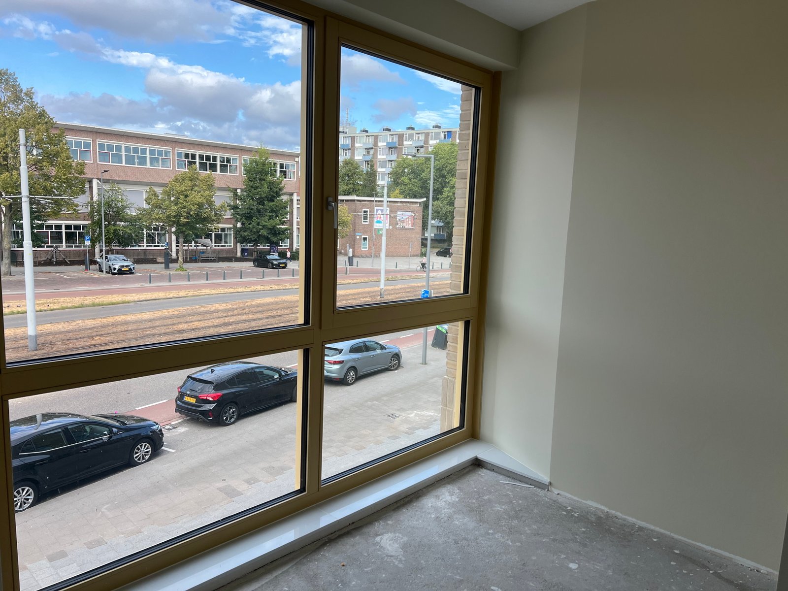 Appartement Schiedamseweg Rotterdam – Renovlies  Schilderwerk – foto 1